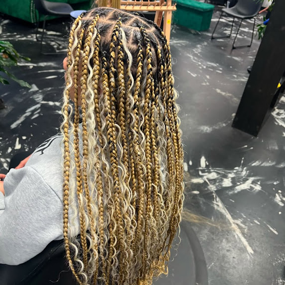 African Hair Braiding in Dover, DE